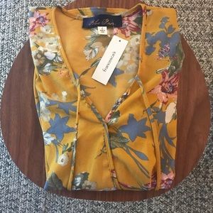 Francesca’s Floral Blouse - NWT!
